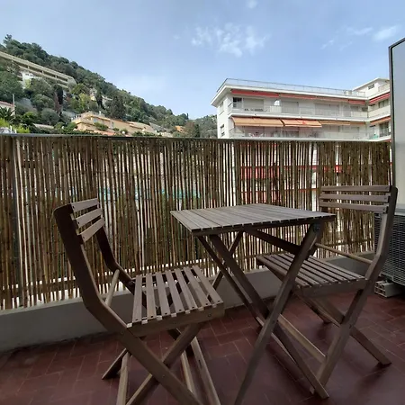 La Bord De Et Parking Privee Appartement